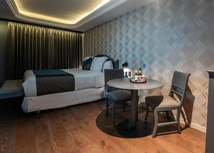 Hotel Hive Nápoles By G 4*