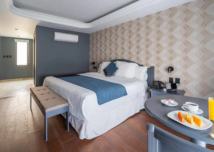 Hive Nápoles By G Hotel 4*