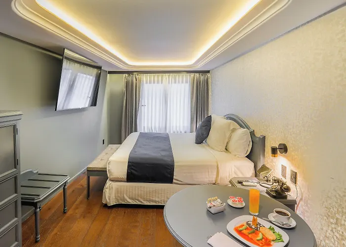 Hotel Hive Nápoles By G
