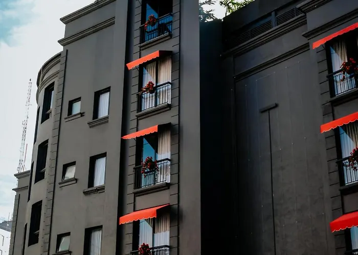 Hive Nápoles By G Hotel 4*