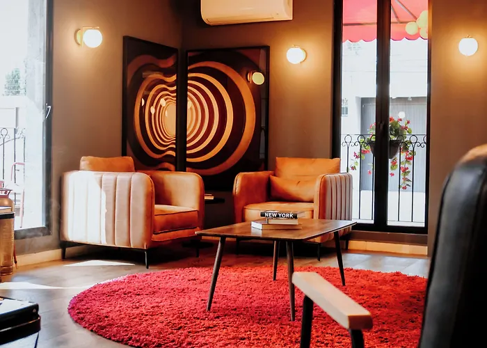 Hive Napoles By G Hotel